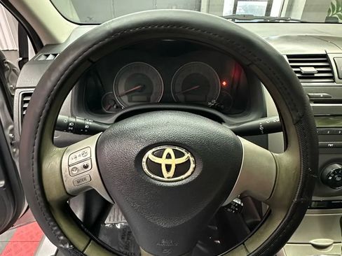 Used 2010 Toyota Corolla S image 13