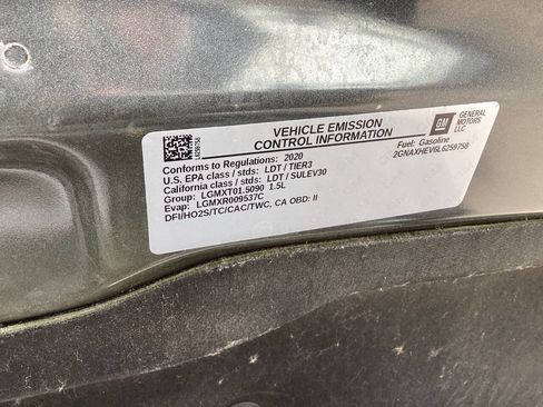 Used 2020 Chevrolet Equinox LS image 34