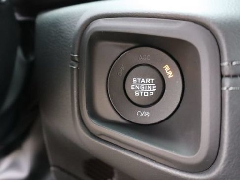 New 2026 Jeep Wrangler Unlimited Sahara AWD/4WD image 23