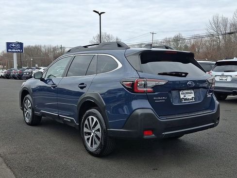 Used 2024 Subaru Outback Premium image 5