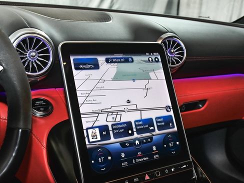 Used 2022 Mercedes-Benz SL 63 AMG 4MATIC w/ Driver Assistance Package image 55