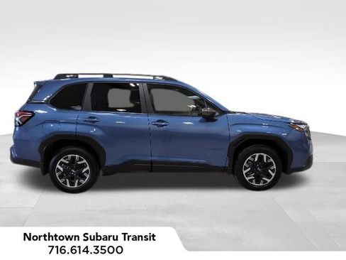 Certified 2025 Subaru Forester Premium image 2