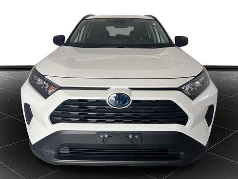 Used 2022 Toyota RAV4 LE AWD/4WD image 8