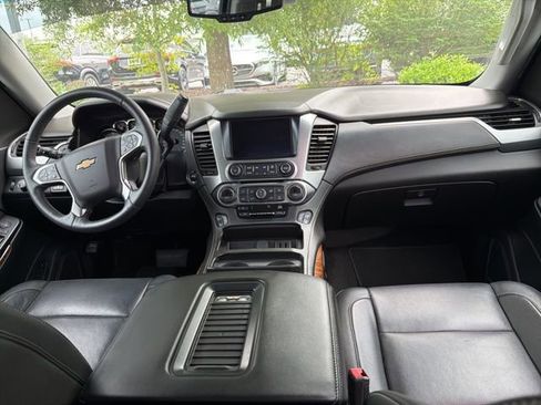 Used 2018 Chevrolet Tahoe Premier w/ RST 6.2L Performance Edition AWD/4WD image 24