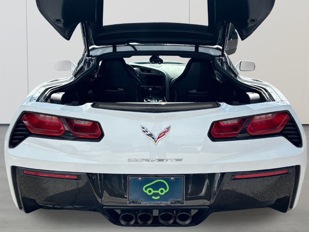 Used 2016 Chevrolet Corvette Stingray Coupe RWD image 18