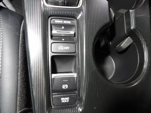 Used 2025 Honda Civic Sport image 17