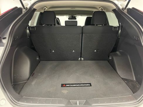 Used 2022 Mitsubishi Eclipse Cross LE image 22