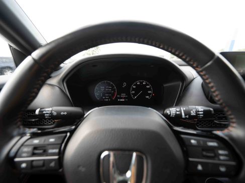 Used 2024 Honda HR-V Sport image 15