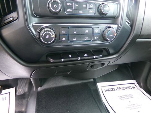 Used 2017 Chevrolet Silverado 1500 W/T RWD image 18