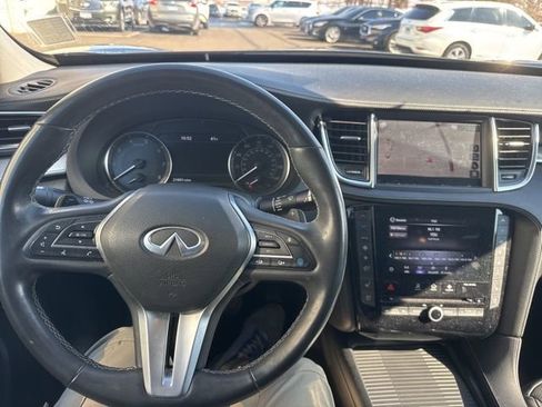 Certified 2022 INFINITI QX50 Essential image 14