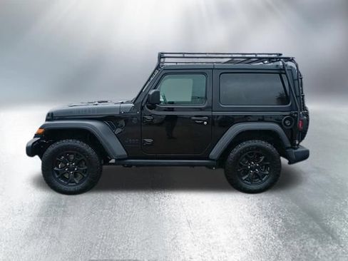 Used 2022 Jeep Wrangler Sport AWD/4WD image 2