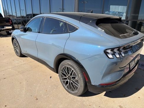 Used 2024 Ford Mustang Mach-E Premium image 5