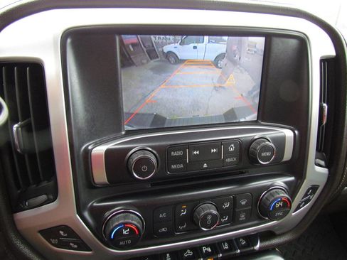 Used 2014 GMC Sierra 1500 SLT w/ SLT Crew Cab Value Package image 19