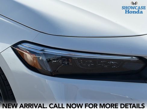 Used 2024 Honda Civic Touring image 7