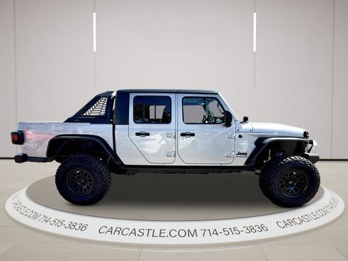 Used 2020 Jeep Gladiator Sport w/ Quick Order Package 24S AWD/4WD image 7