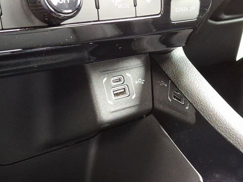 New 2026 Jeep Compass Limited image 11