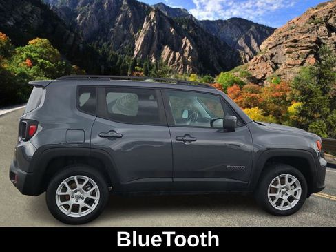 Used 2021 Jeep Renegade Latitude w/ Convenience Group image 3