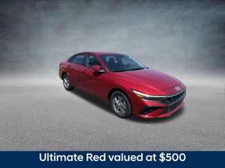 Certified 2025 Hyundai Elantra SE video 2