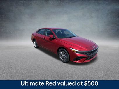 Certified 2025 Hyundai Elantra SE