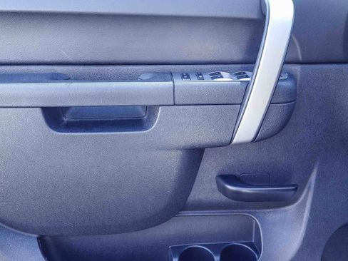 Used 2013 Chevrolet Silverado 1500 LT w/ All-Star Edition AWD/4WD image 8