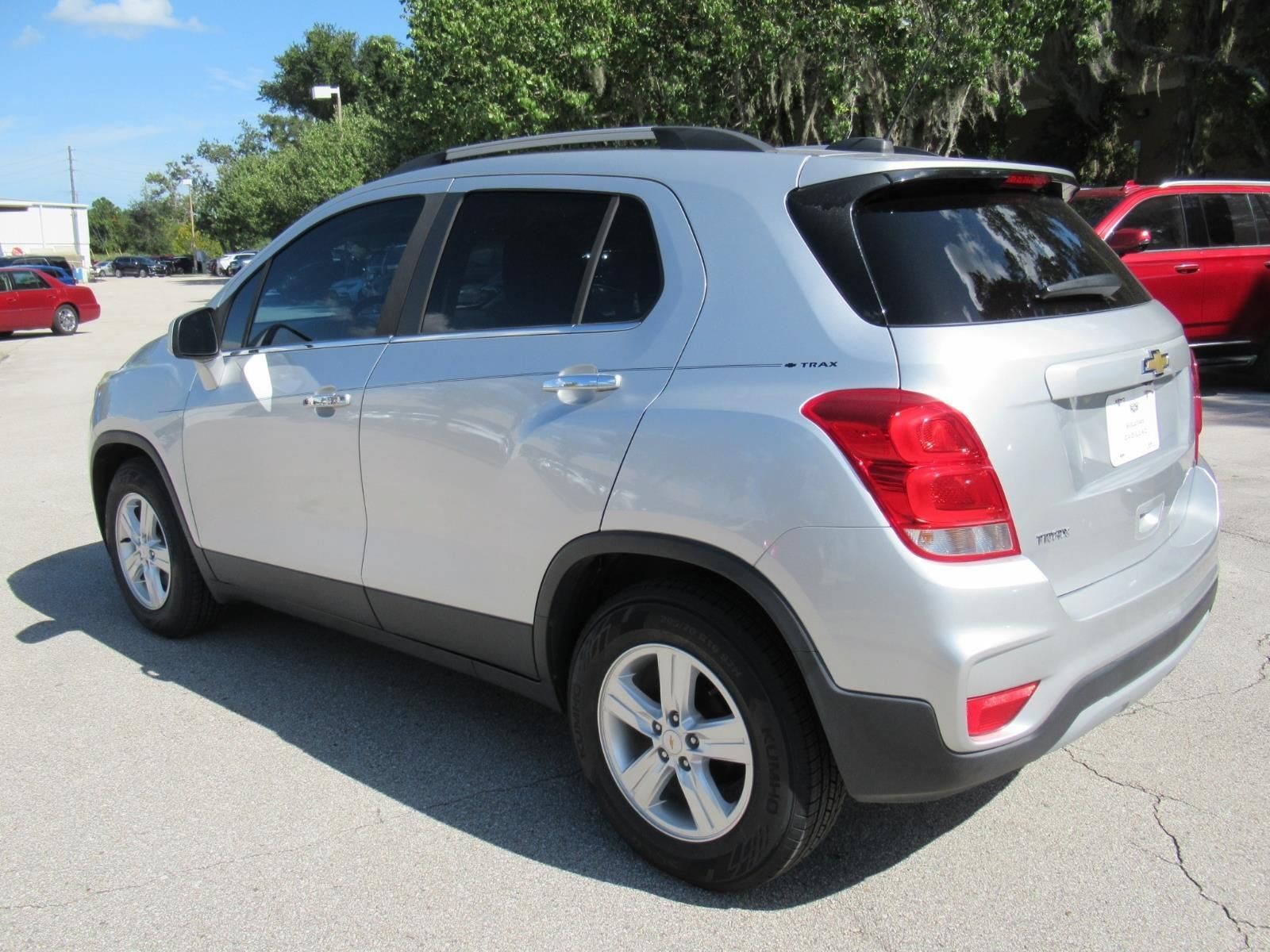 Used 2020 Chevrolet Trax LT w/ LT Convenience Package FWD image 5