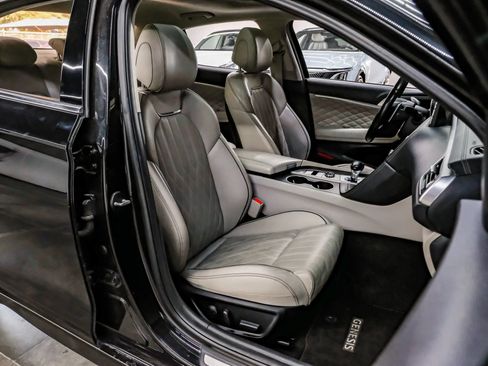 Used 2019 Genesis G70 2.0T Advanced w/ Dynamic Package AWD/4WD image 49