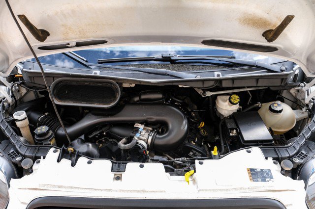 Used 2019 Ford Transit 250 148 Medium Roof RWD image 32