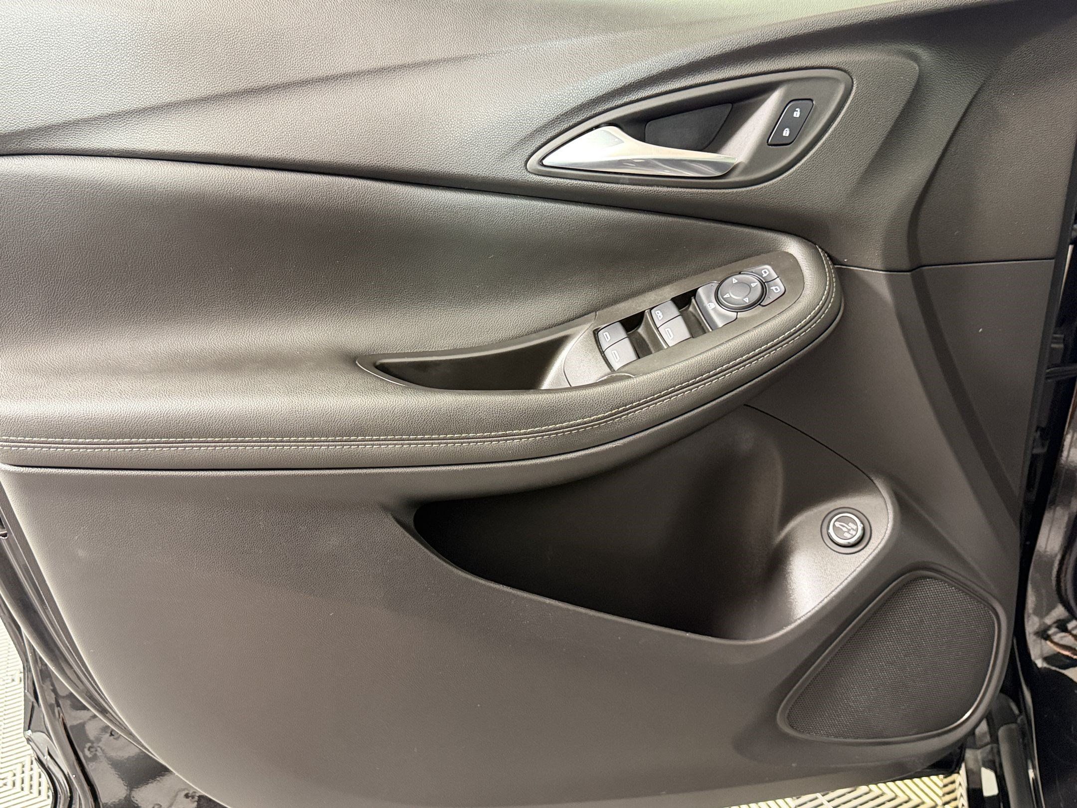 Used 2024 Buick Encore GX Sport Touring w/ Experience Buick Package FWD image 12