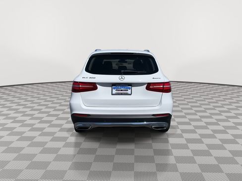 Used 2019 Mercedes-Benz GLC 300 4MATIC image 6