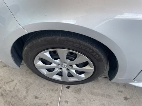 Used 2024 Toyota Corolla LE FWD image 25
