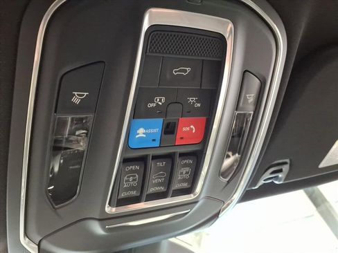 New 2026 Jeep Grand Wagoneer Limited image 20