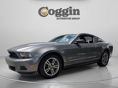 Used 2011 Ford Mustang Premium w/ Comfort Pkg