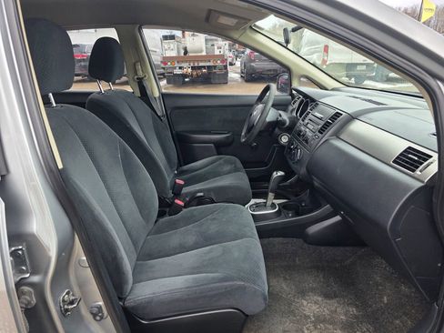 Used 2010 Nissan Versa 1.8 S image 26