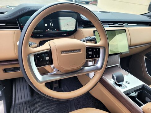New 2026 Land Rover Range Rover SE AWD/4WD image 9