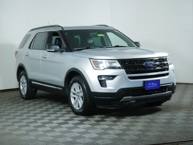 Certified 2018 Ford Explorer XLT w/ Equipment Group 202A AWD/4WD image 1