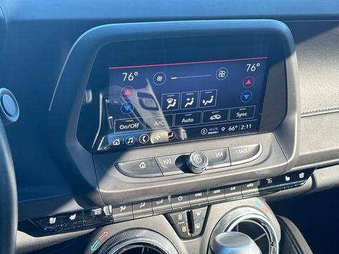 Used 2024 Chevrolet Camaro LT w/ Technology Package image 24