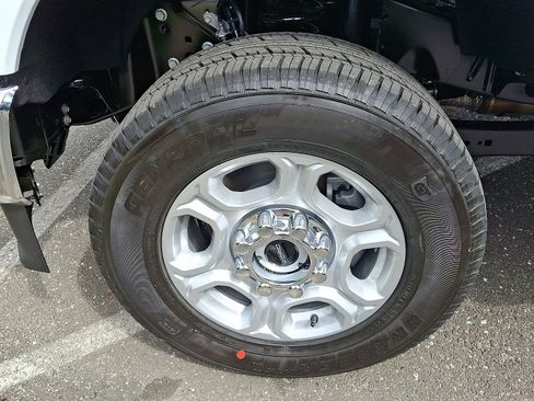 New 2026 Ford F250 XLT w/ XLT Premium Package image 26