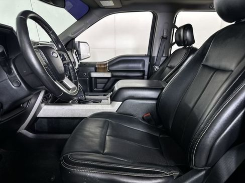 Used 2020 Ford F150 Lariat w/ Equipment Group 502A Luxury AWD/4WD image 20