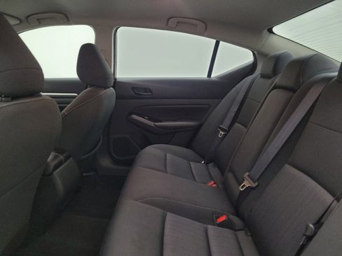 Used 2023 Nissan Altima 2.5 SV image 18