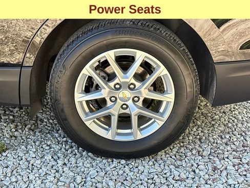 Used 2024 Chevrolet Equinox LT w/ LPO, Floor Liner Package AWD/4WD image 9