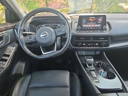 Used 2023 Nissan Rogue SV w/ SV Premium B Package FWD image 8
