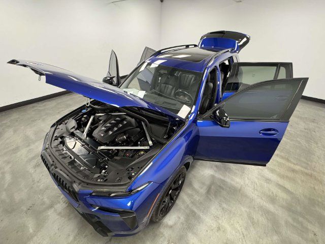 Used 2023 BMW X7 M60i w/ Executive Package AWD/4WD image 12