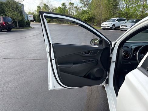 Used 2022 Hyundai Kona N Line image 14