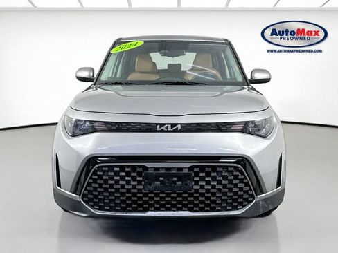 Used 2024 Kia Soul EX w/ Option Group 015 FWD image 7