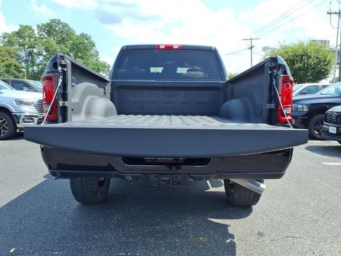 Used 2025 RAM 2500 Big Horn AWD/4WD image 15