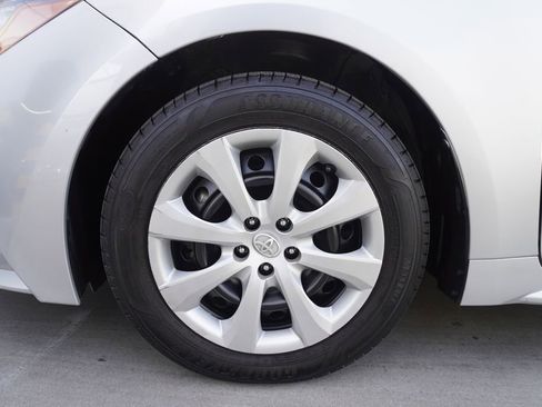 Certified 2024 Toyota Corolla LE image 20