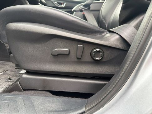 Certified 2023 Subaru Ascent Limited w/ Technology Package image 16