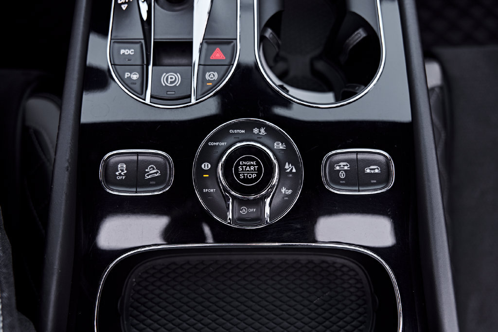 Used 2020 Bentley Bentayga Speed AWD/4WD image 80