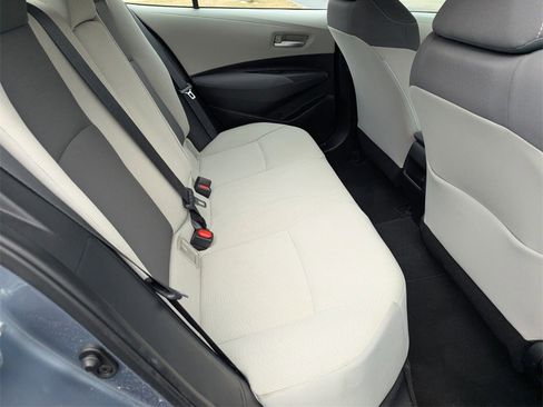 Certified 2021 Toyota Corolla LE image 17