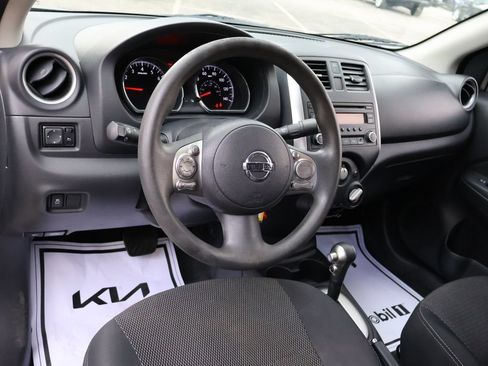 Used 2014 Nissan Versa SV w/ Convenience Package FWD image 35